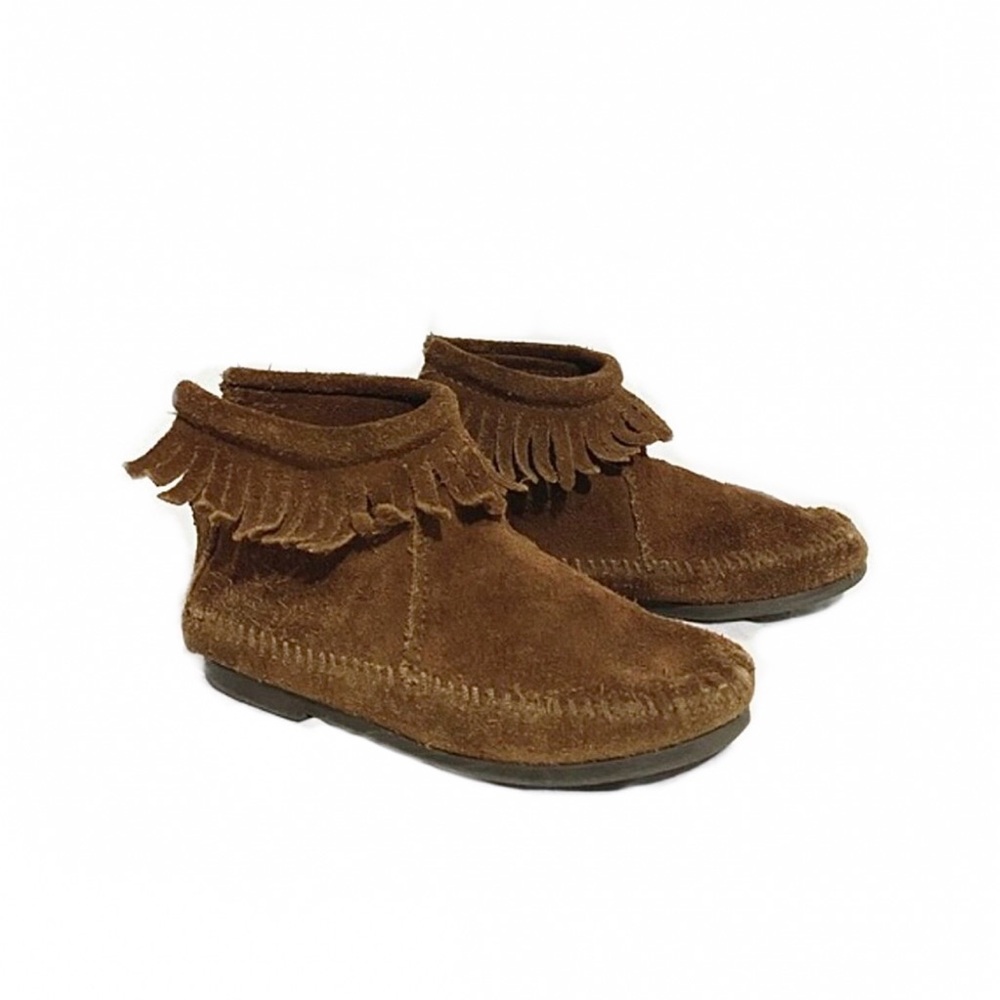 minnetonka childrens unisex brown suede boho fringe moccasin ankle boots | sz 12